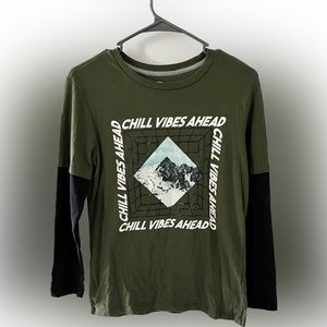 Old Navy Boy’s Long Sleeve Tee